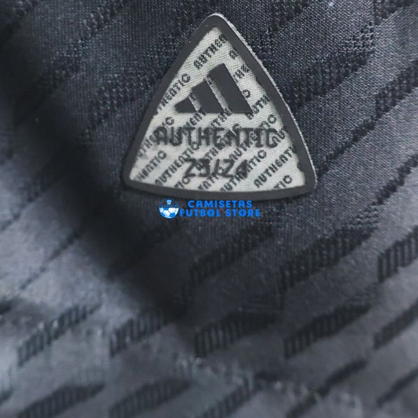 Camiseta Real Madrid Y-3 Negro Equipación 2024/2025 (EDICIÓN JUGADOR) - Imagen 6