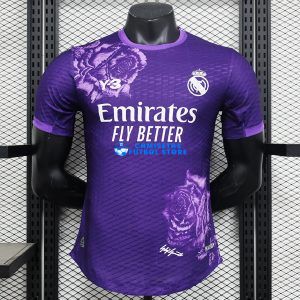 CAMISETA DE FUTBOL Y-3 Púrpura Real Madrid 2024-2025 VERSIÓN JUGADOR